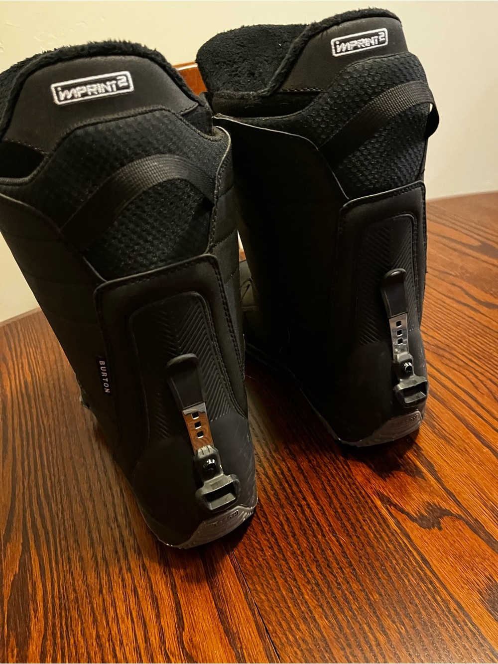 Burton Men's Snowboard Boots in Black and Gray - Picture 3 of 5